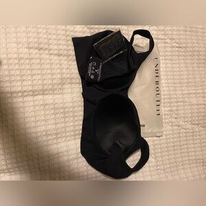 UNDEROUTFIT Black bra Size M New with tags Back closure with extra extender